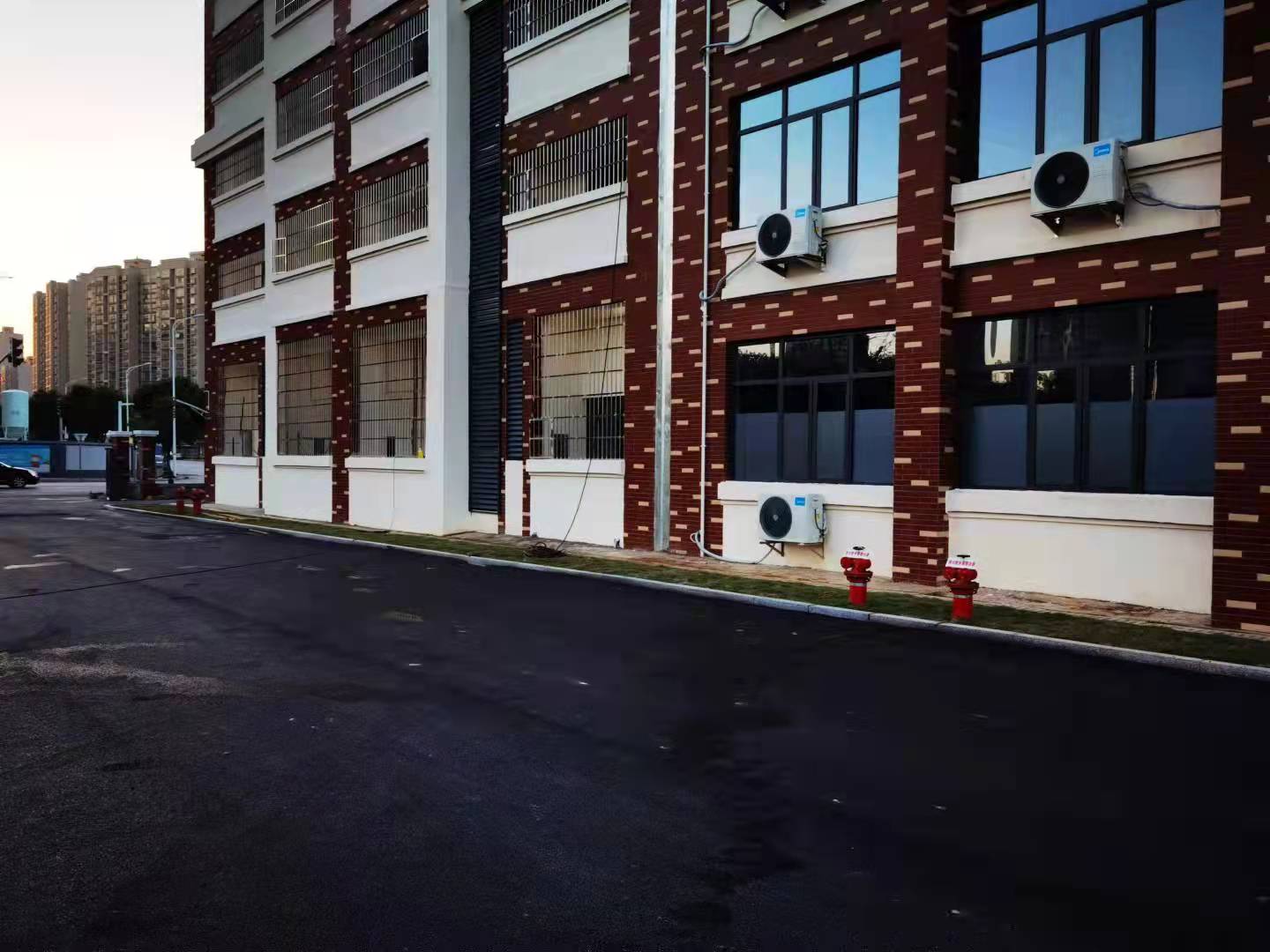 長沙中加學(xué)校擴建工程西湖建筑集團項目部2 長沙中加學(xué)校擴建工程西湖建筑集團項目部2